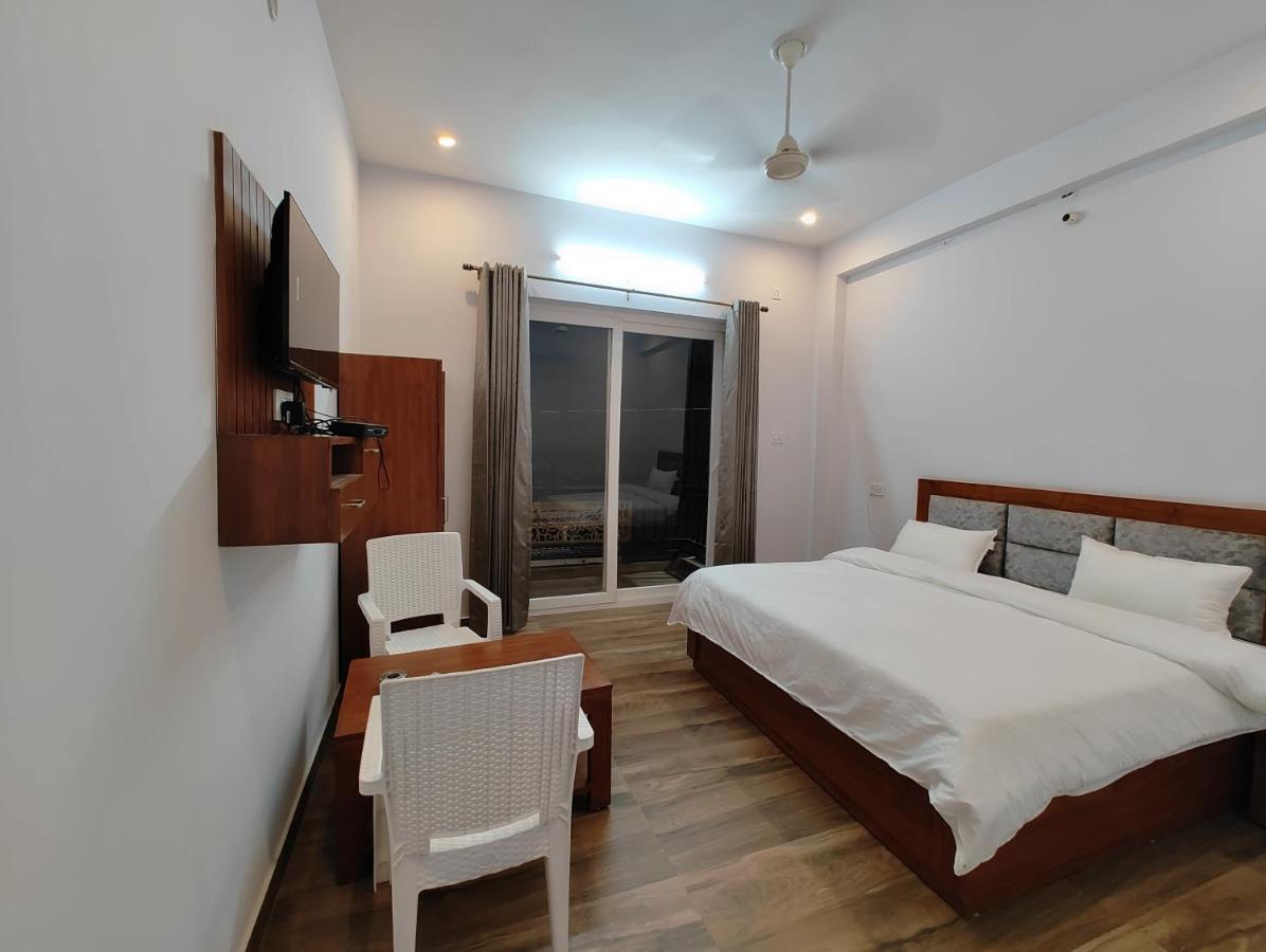 Hotel Anantam Residency Uttarkāshi Exterior foto
