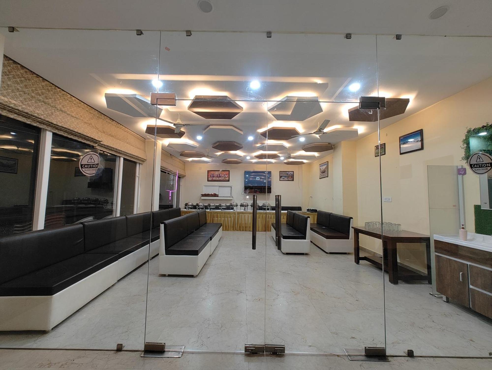 Hotel Anantam Residency Uttarkāshi Exterior foto